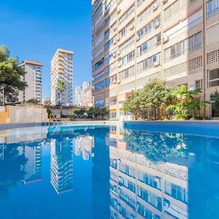 Karola 9 * Benidorm